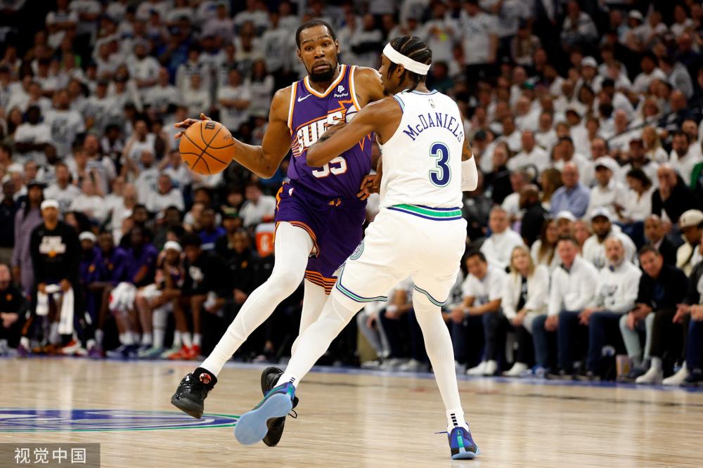 我们拭目以 我们拭目以